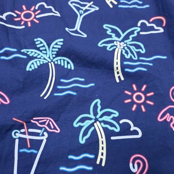 Chubbies One Man Wolfpack Friday Neon Light Button Up Shirt Preppy Lightweight M - Picture 6 of 6